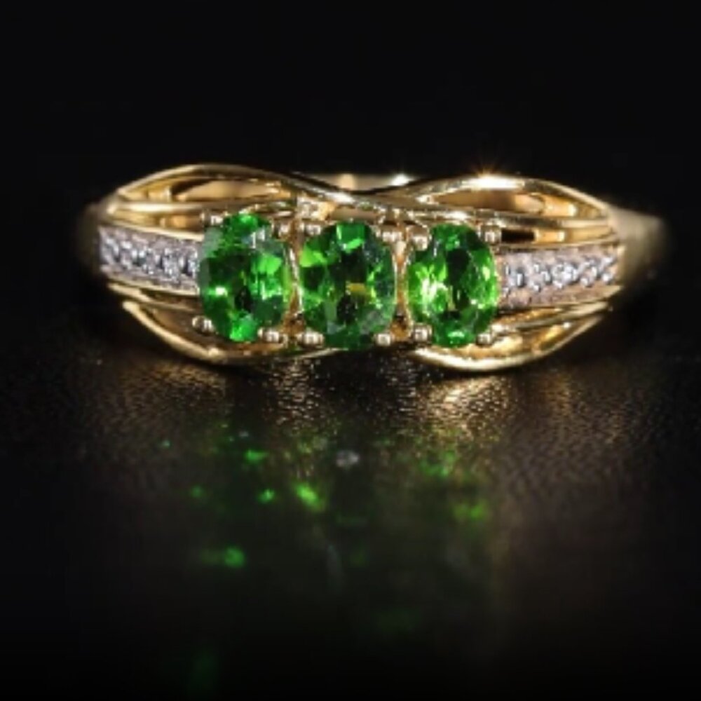 Chrome Diopside 3 Stone Ring
